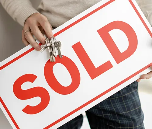 estate agents close deals